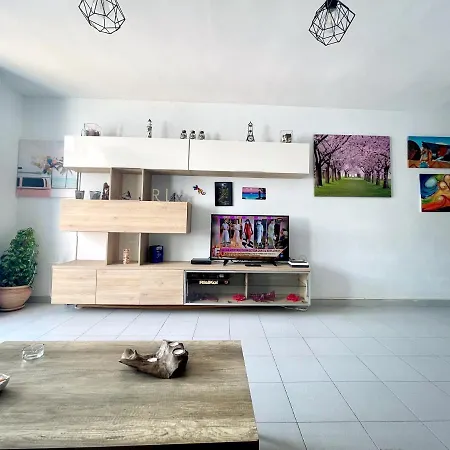 Casita Maral 2-Min Walk To Beach, Private Balcony & Garden Terrace In Puerto Del Carmen Apartman Puerto del Carmen